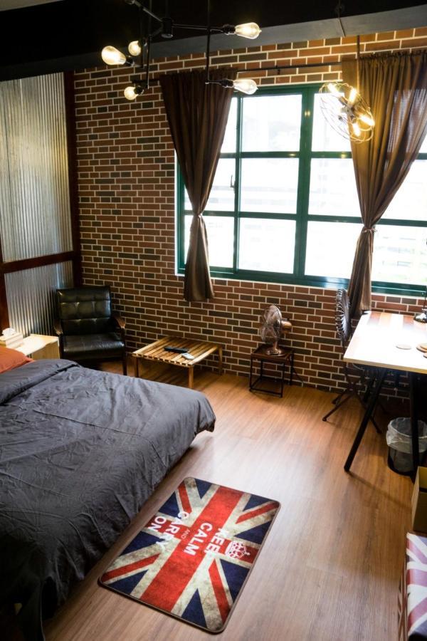 Baker Street London Style Inn Tainan Exterior foto